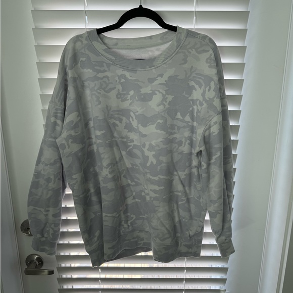 lululemon athletica Tops - Lululemon Perfectly Oversized Crew